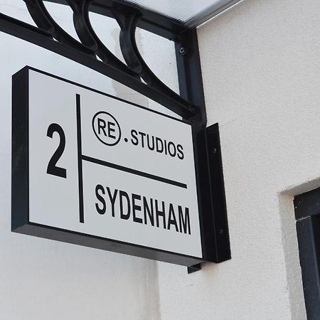 Lovely Studio Apartment With Access For Wheel-Chairs In Sydenham 伦敦 外观 照片
